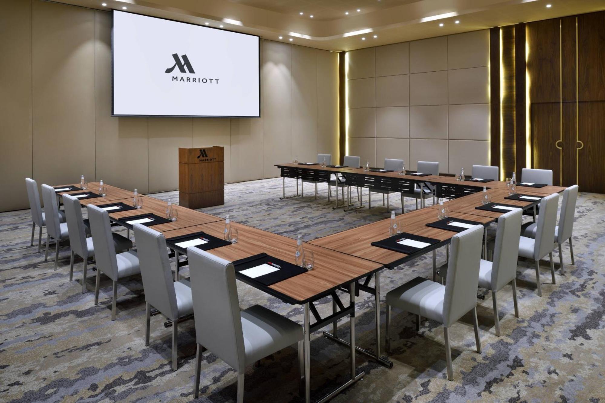 Marriott Riyadh Diplomatic Quarter Exterior photo